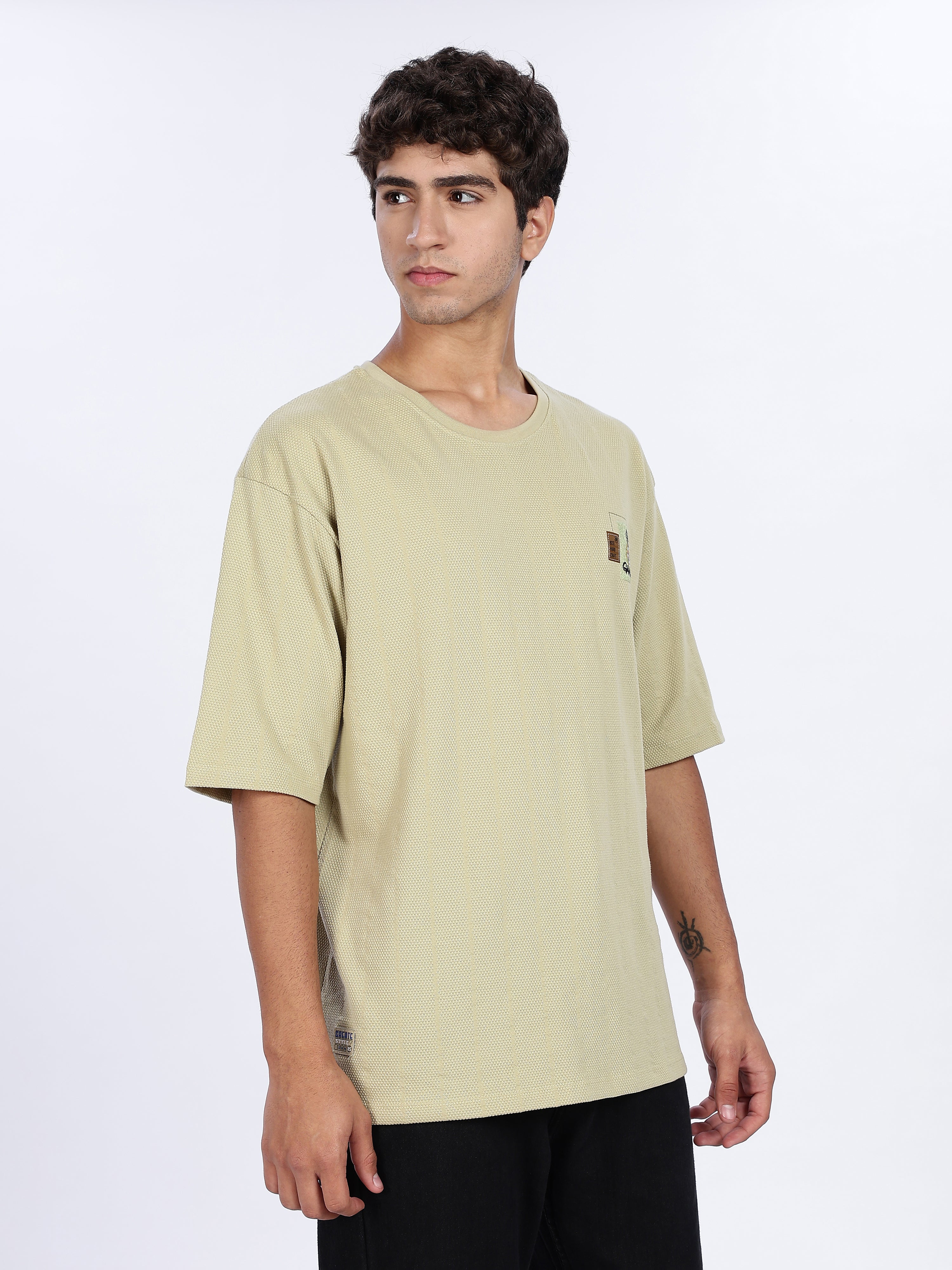 Men's Adventure Graphic Printed with Woven Stickers Drop Shoulder T-shirt