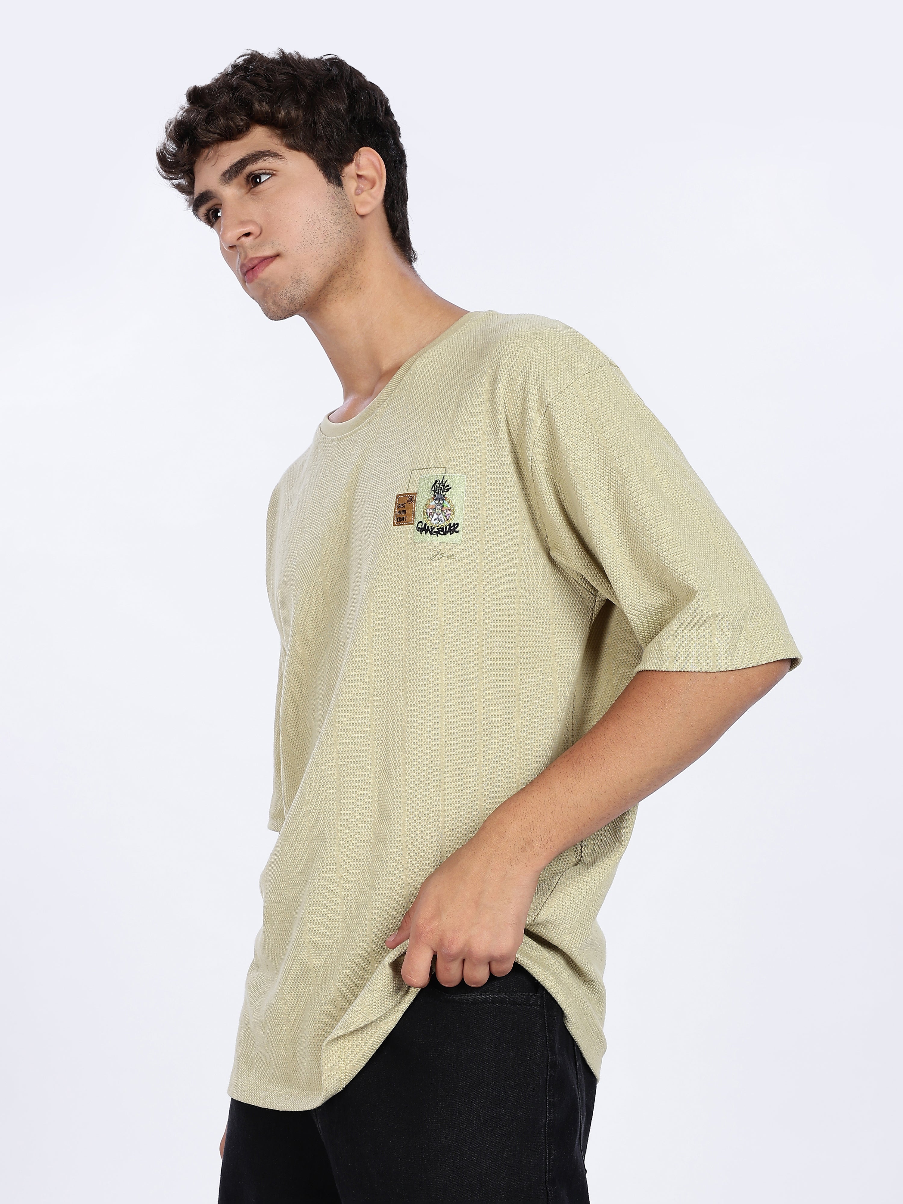 Men's Adventure Graphic Printed with Woven Stickers Drop Shoulder T-shirt