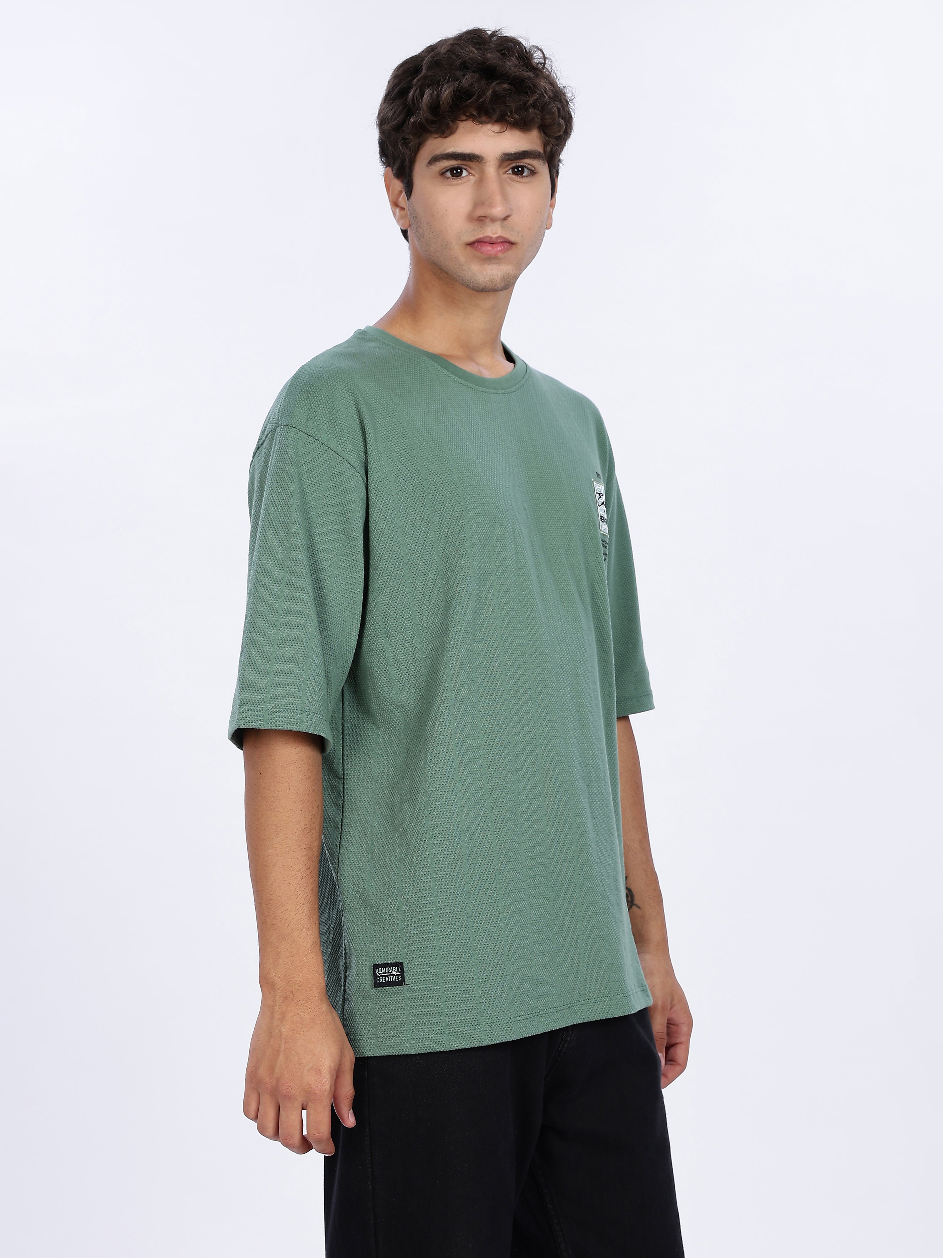 Men's Best Style Graphic Printed with Woven Stickers Drop Shoulder T-shirt