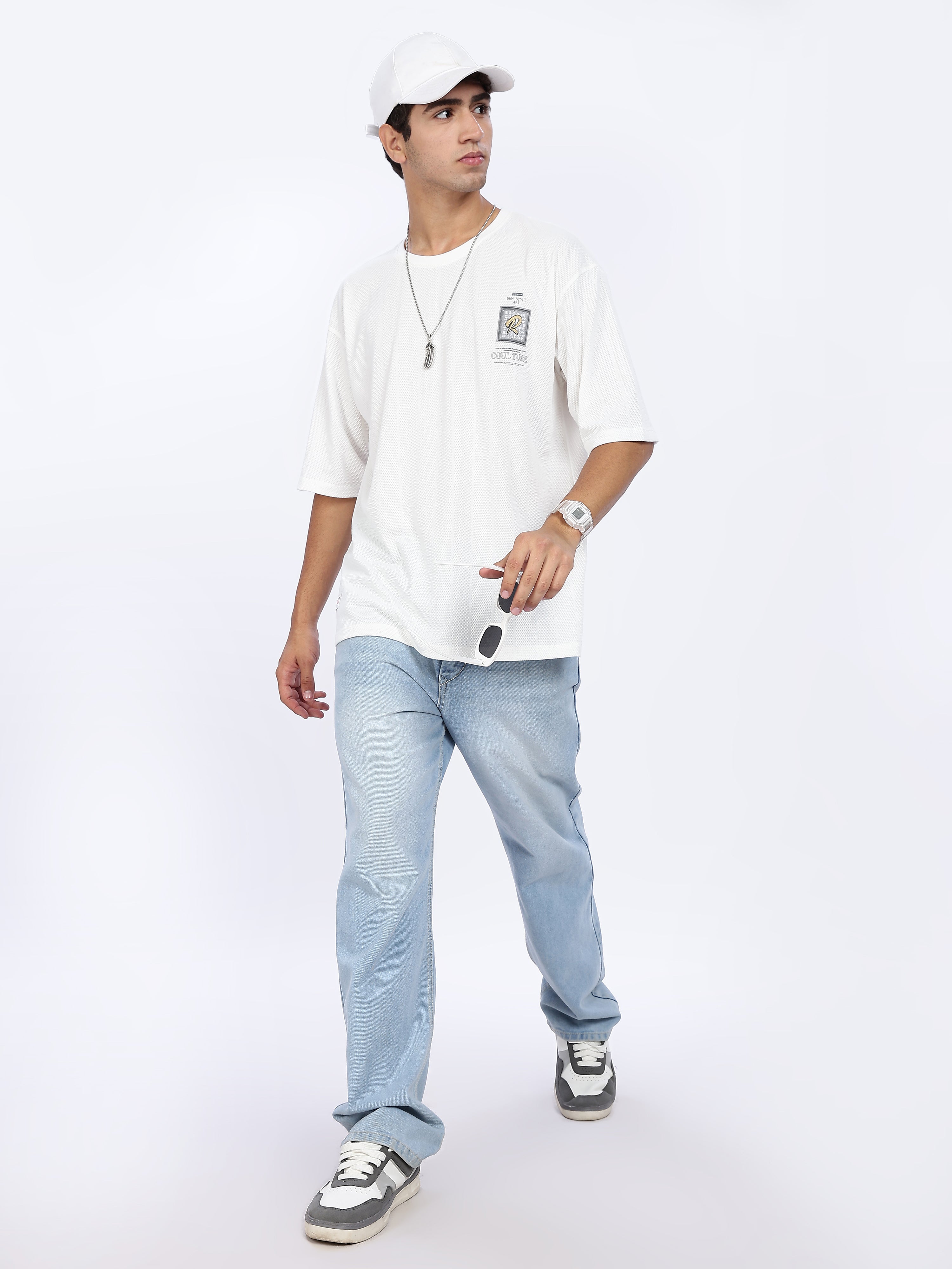 Men's Try Graphic Printed with Woven Stickers Drop Shoulder T-shirt