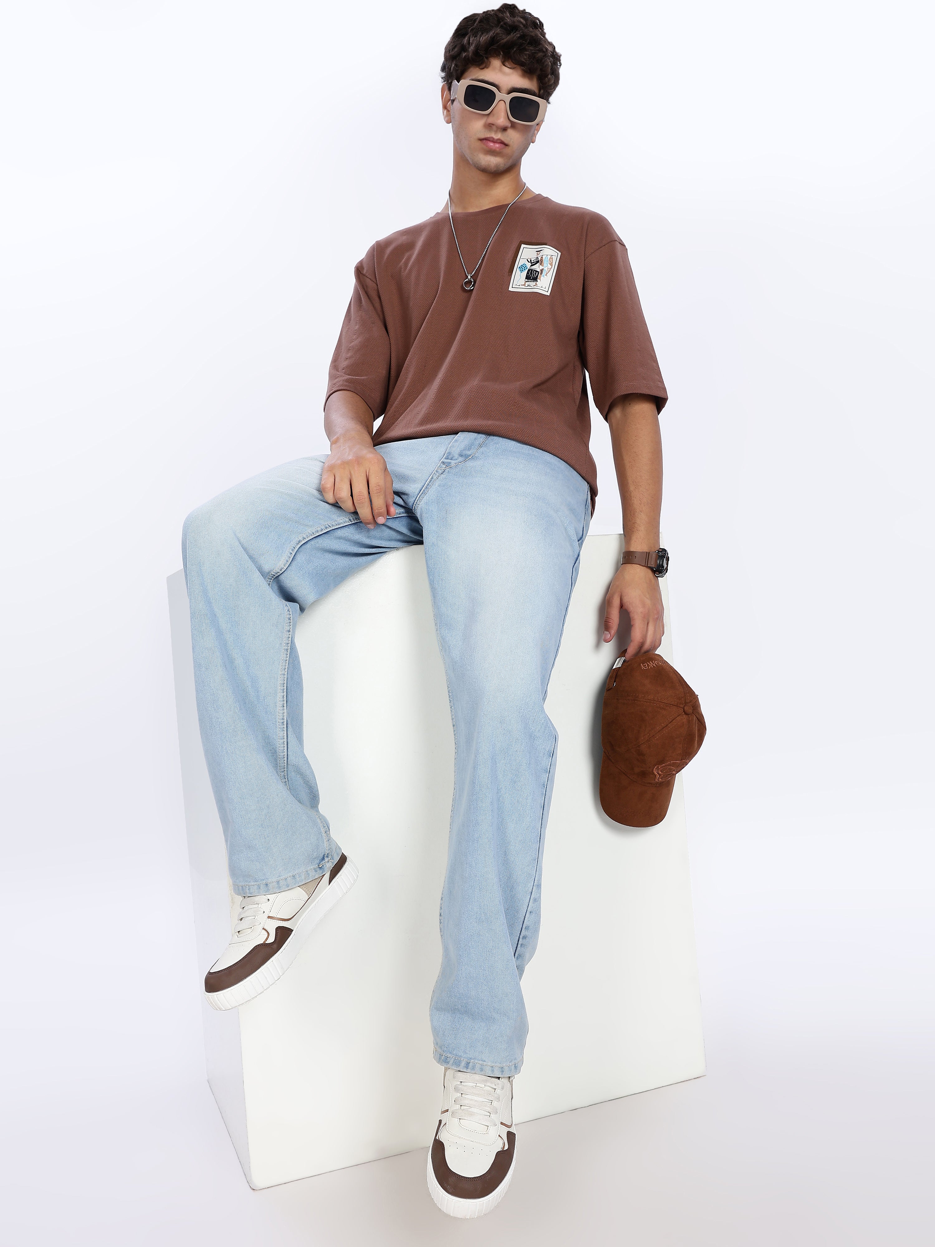 Men's Glorious Graphic Printed with Woven Stickers Drop Shoulder T-shirt