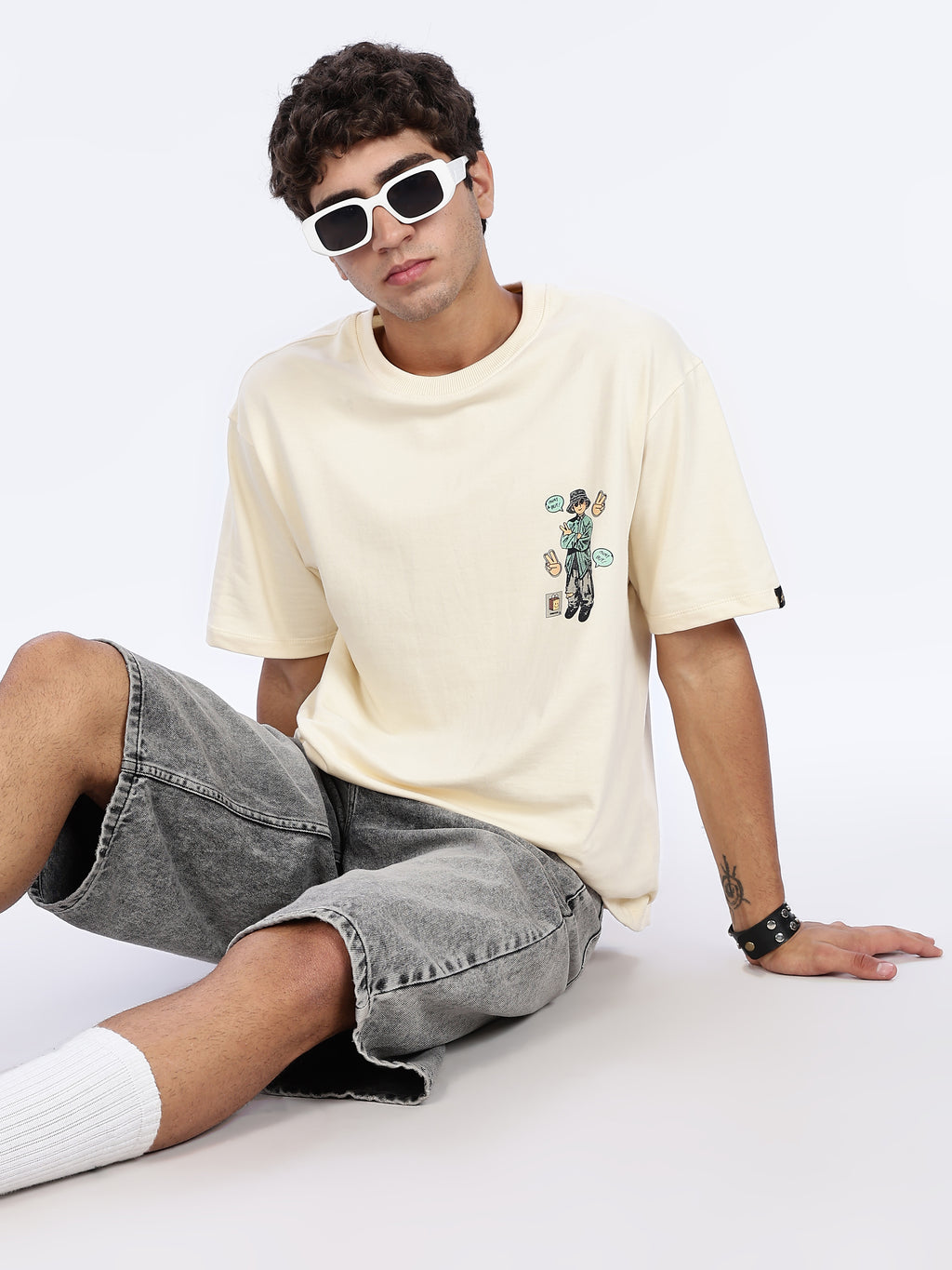 Studio Art Graphic Drop Shoulder Tee